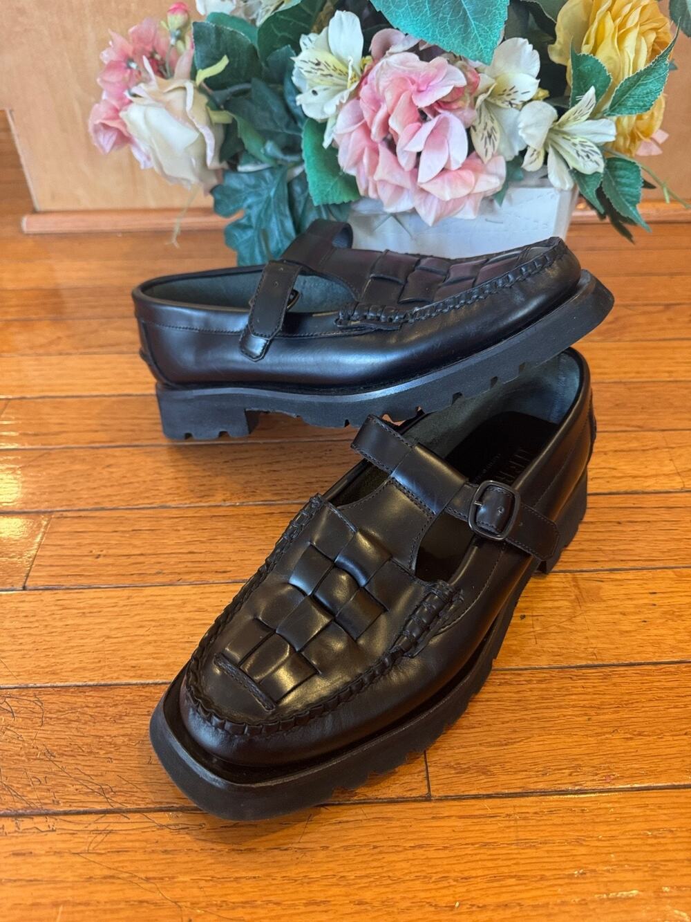 HEREU Soller Sport Tread Sole T-Bar Loafer Size 39 (3000